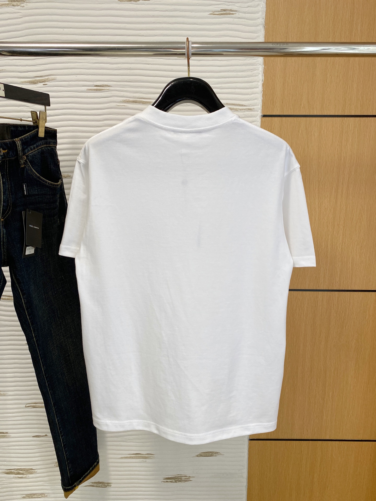 short sleeves